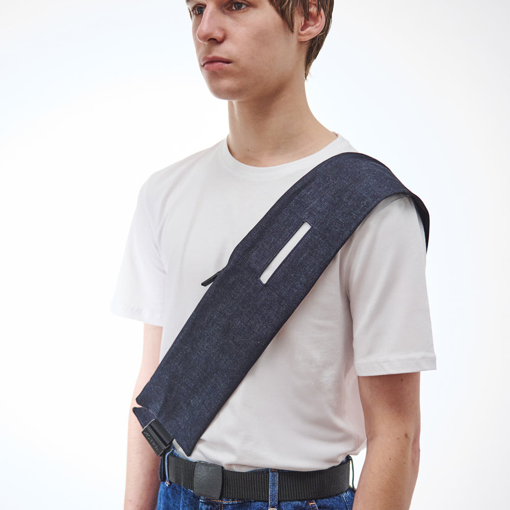 
                  
                    Astria/001 - Denim
                  
                
