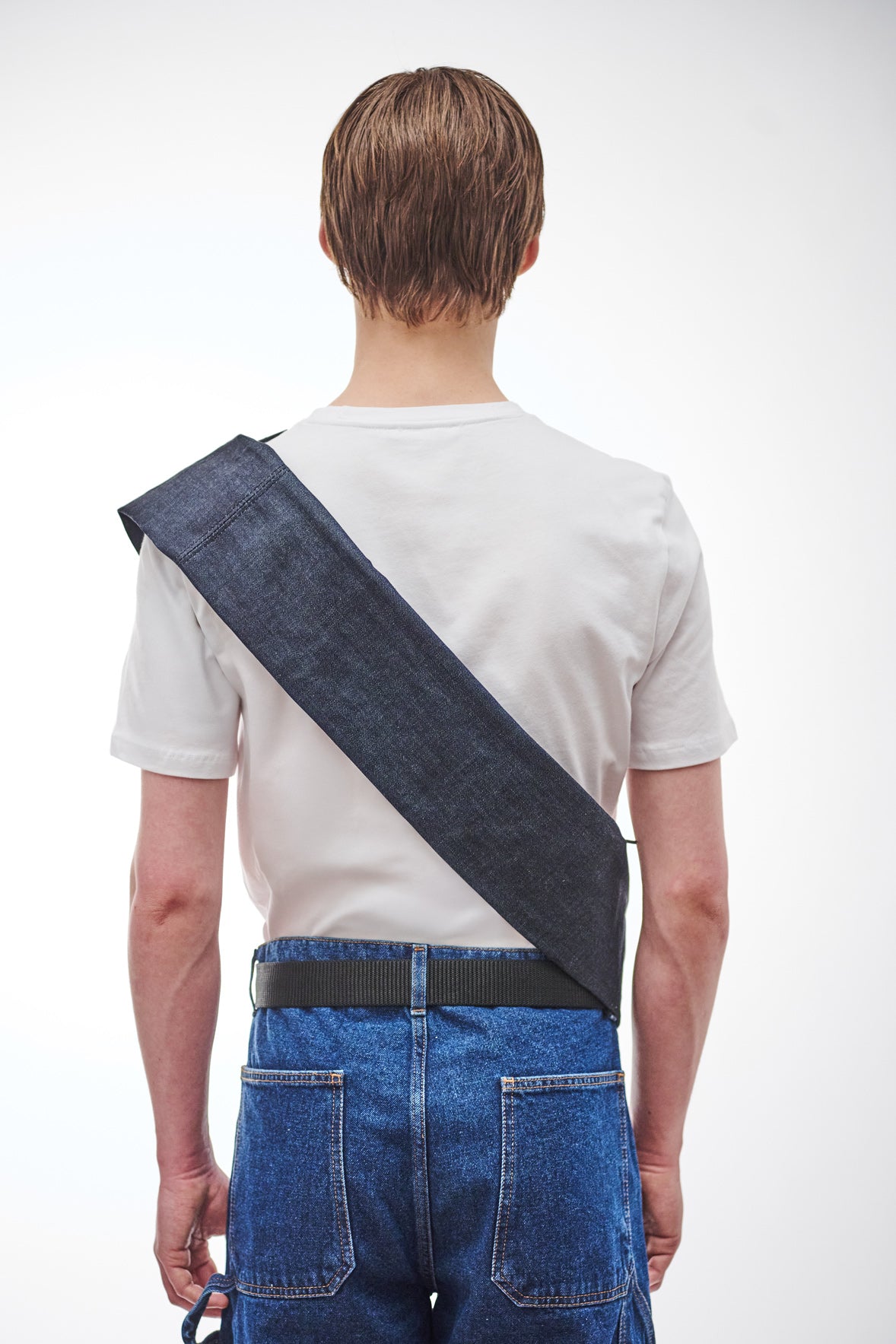 
                  
                    Astria/001 - Denim
                  
                